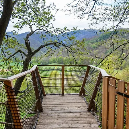 Treehouse Pod Lesom Muran