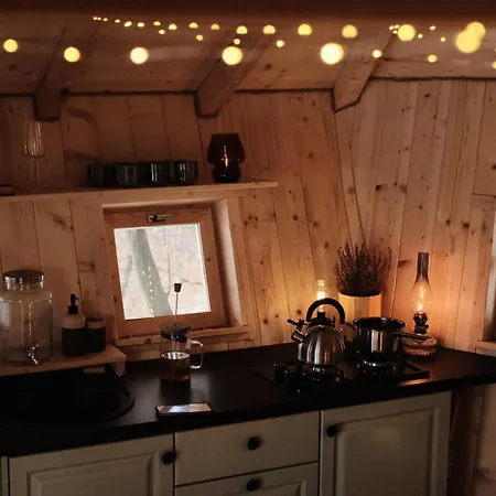 Treehouse Pod Lesom Vakantiehuis *